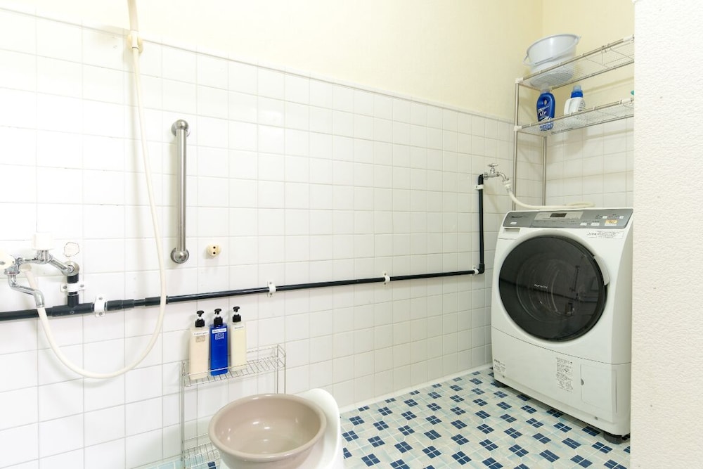 NAHA ASAHIBASHI CONDOMINIUM HOLIDAY 那覇