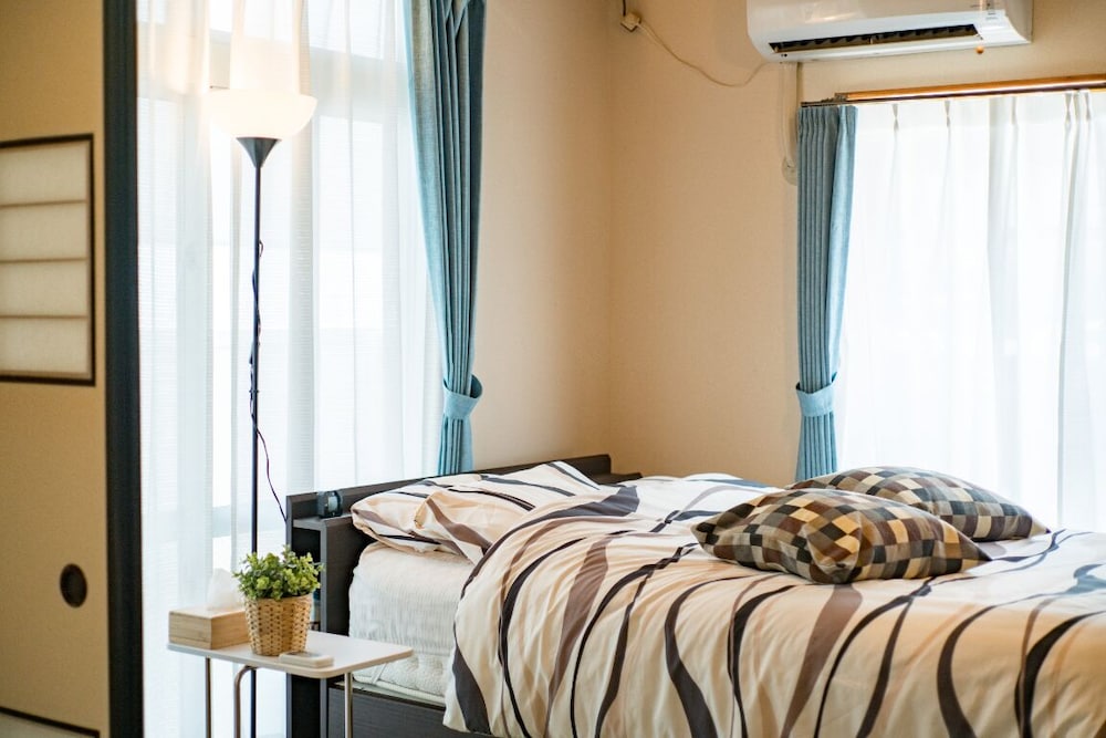 NAHA ASAHIBASHI CONDOMINIUM HOLIDAY 那覇