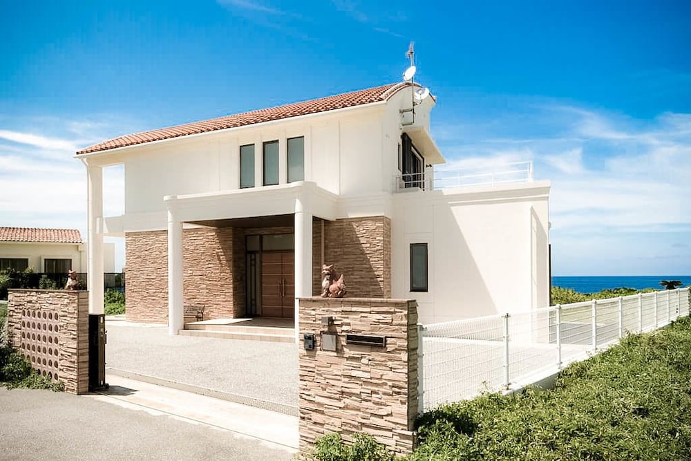 PRIVATE VILLA LUXE 那覇