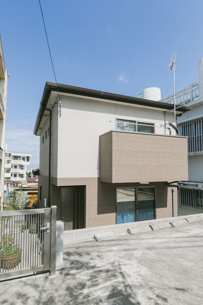 INFINITY HOTEL -HANTAGAWA- 那覇
