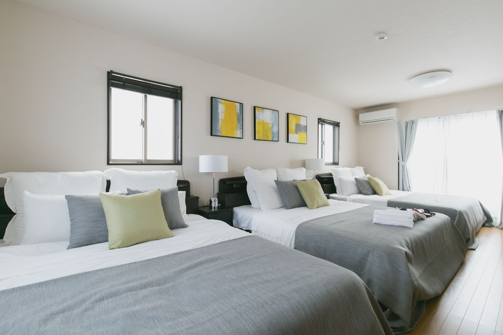 INFINITY HOTEL -HANTAGAWA- 那覇