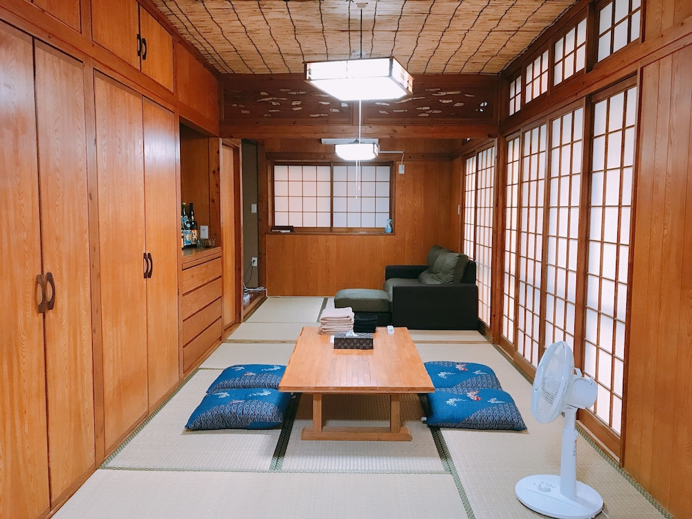 貸切宿 笑海 -WARAMI- 那覇