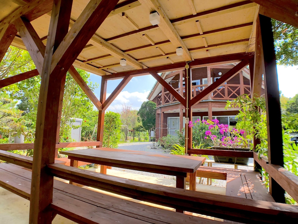 COTTAGE MUINOCHICHI 那覇