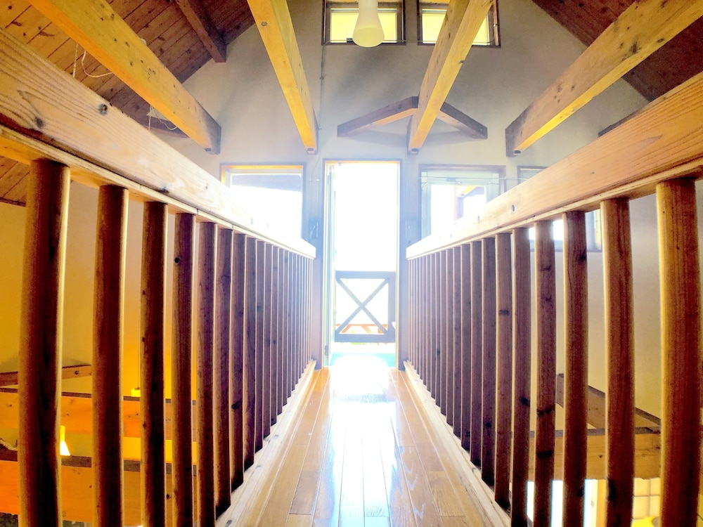 COTTAGE MUINOCHICHI 那覇