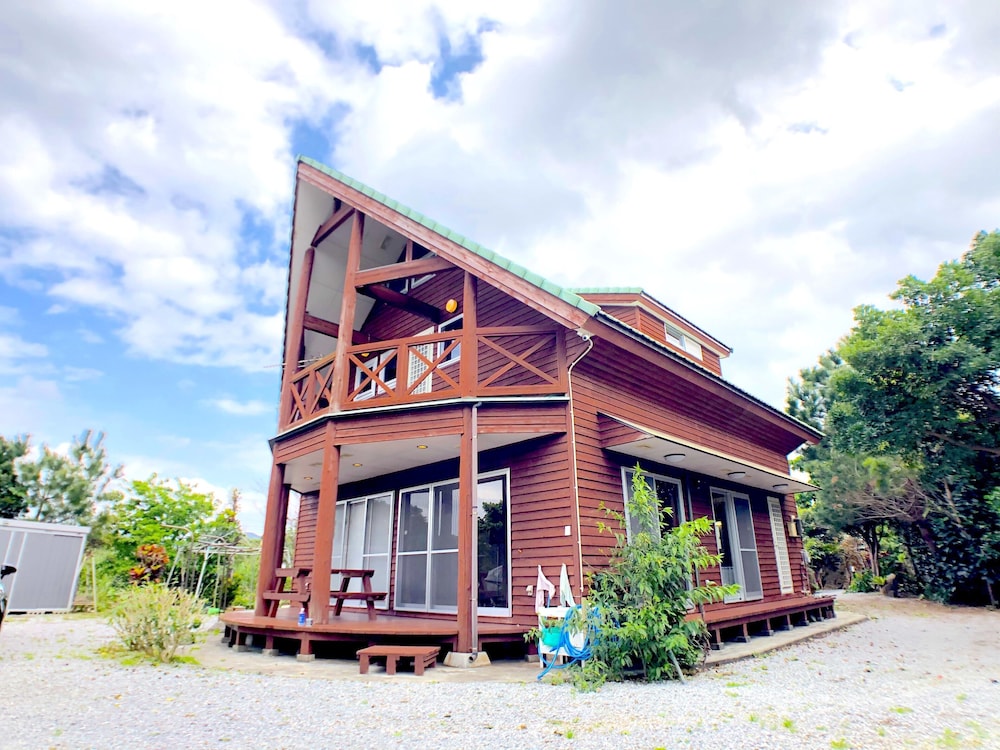 COTTAGE MUINOCHICHI 那覇