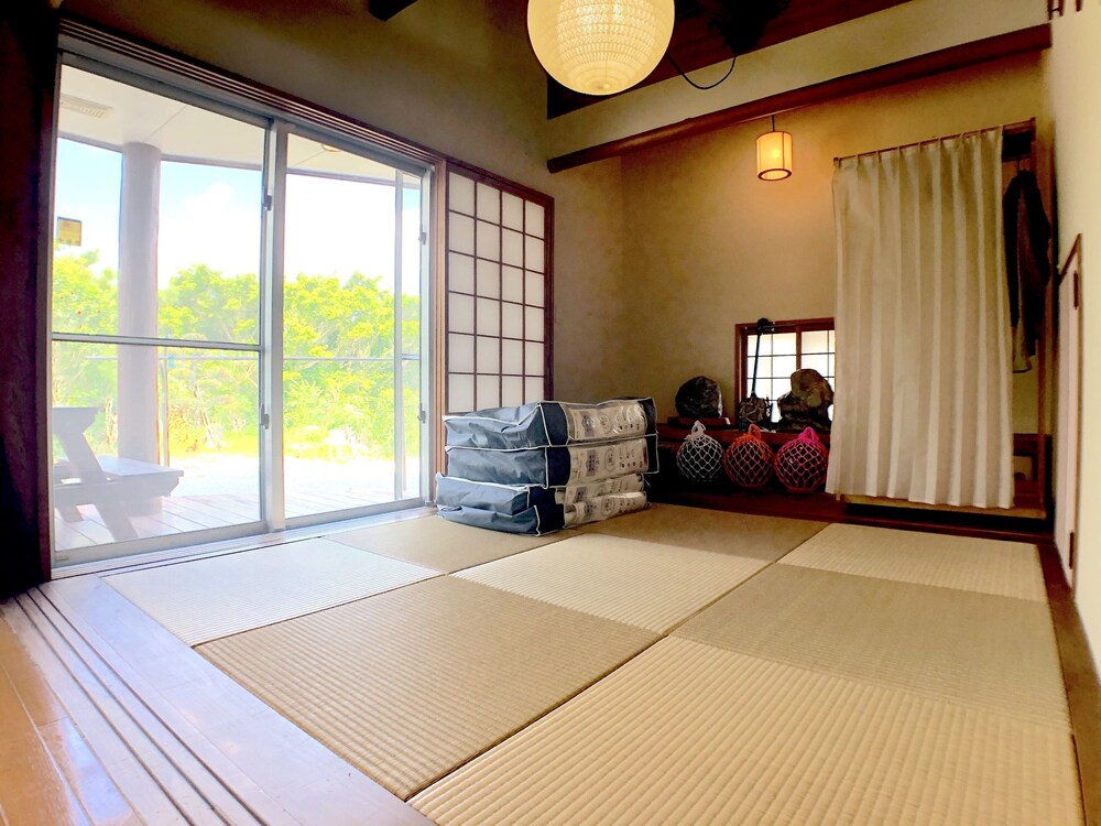 COTTAGE MUINOCHICHI 那覇