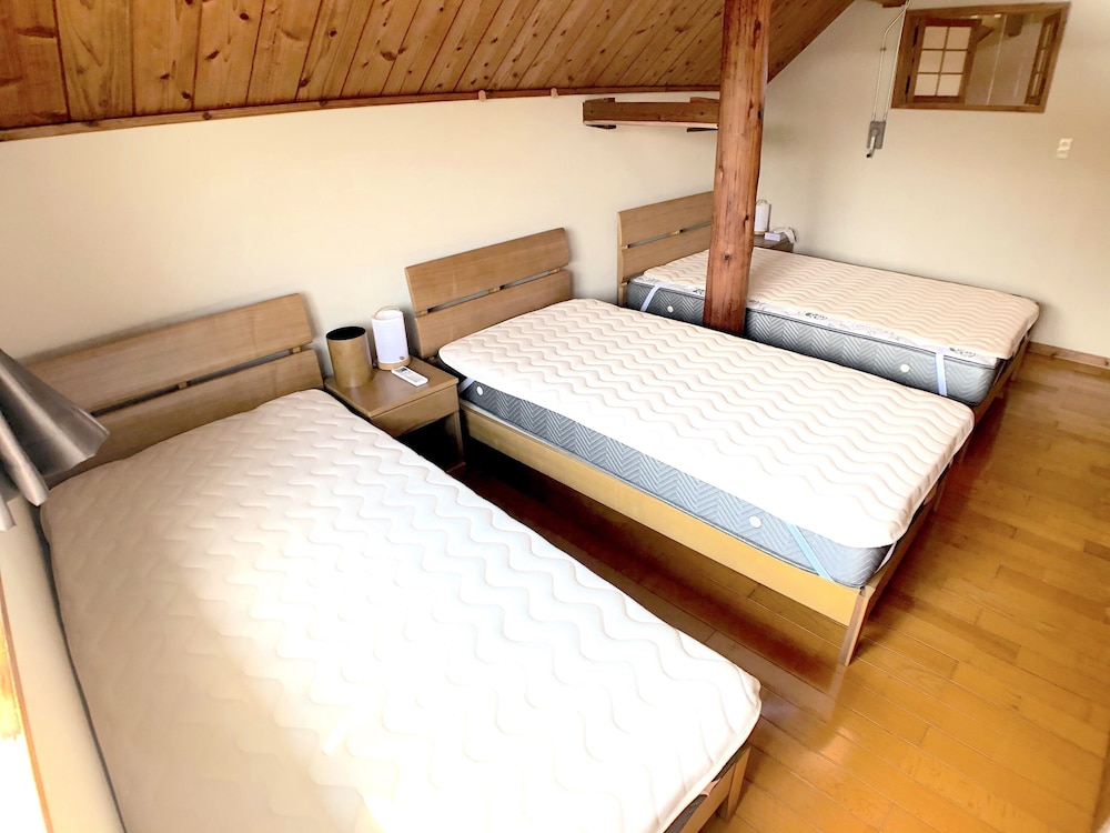 COTTAGE MUINOCHICHI 那覇