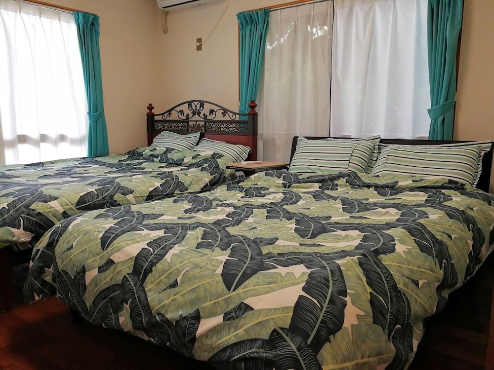 SEA SIDE GUEST HOUSE POLEPOLE 那覇