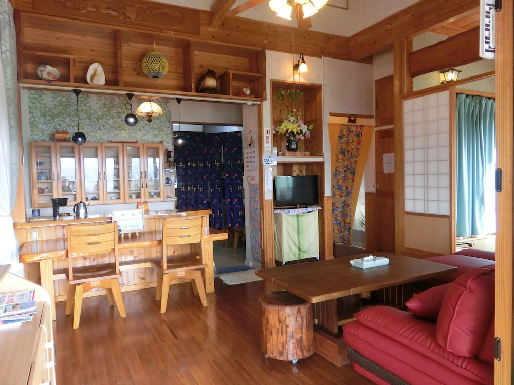 癒しの宿みちくさ 那覇