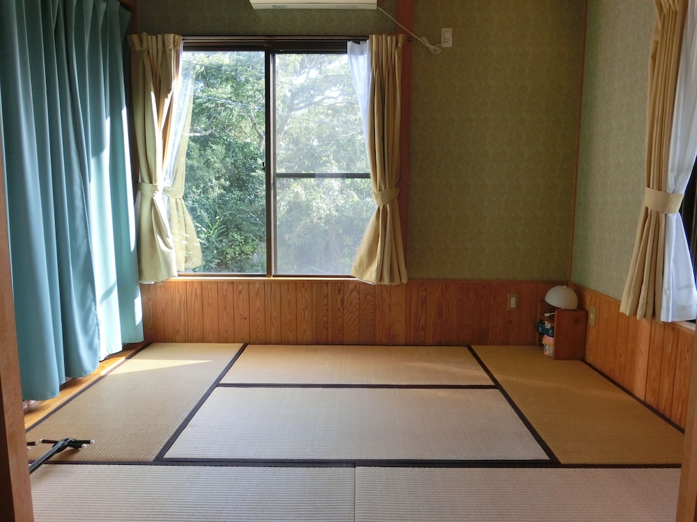癒しの宿みちくさ 那覇