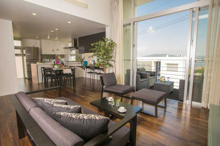 RESORT HOUSE PLUS-ONE 那覇