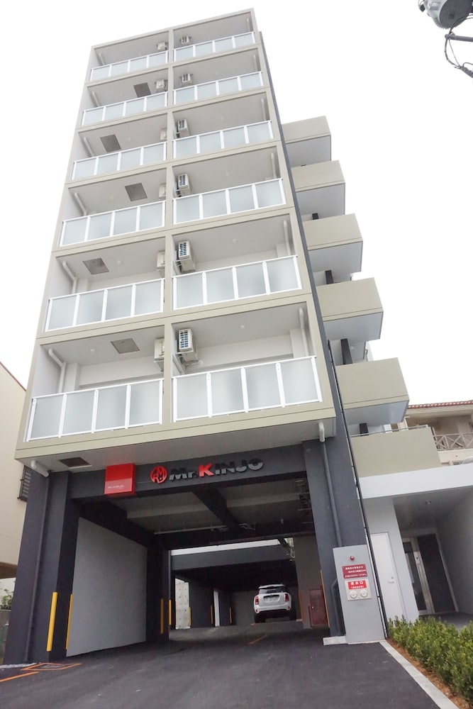 MR.KINJO INN こども病院前 那覇