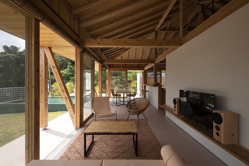 SHINMINKA VILLA TAMASHIRO 那覇