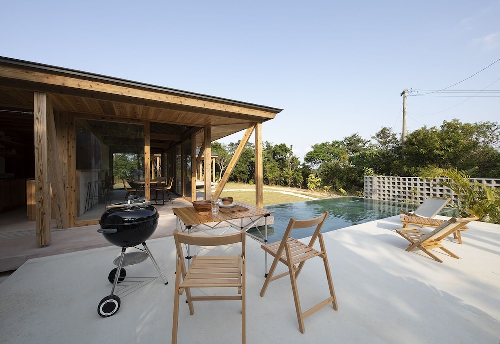 SHINMINKA VILLA TAMASHIRO 那覇