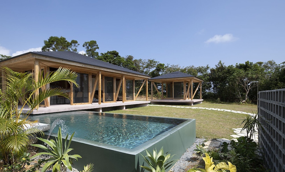 SHINMINKA VILLA TAMASHIRO 那覇