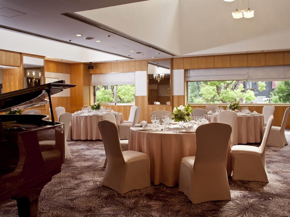 ザ サイプレス メルキュールホテル 名古屋 名古屋