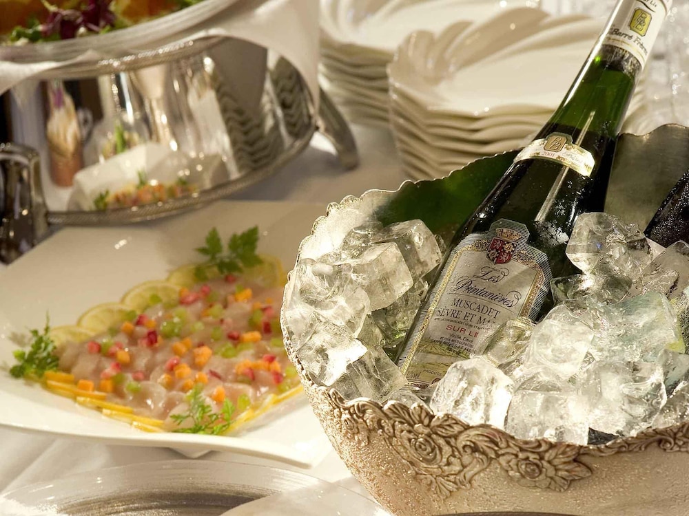 ザ サイプレス メルキュールホテル 名古屋 名古屋