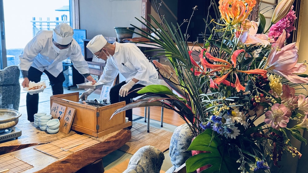 南知多 山海温泉 【和風旅館 粛 海風】 名古屋