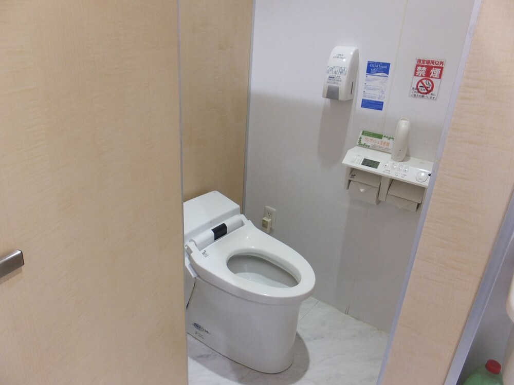 カプセル ホテル ウェルビー栄 - 男性専用 名古屋