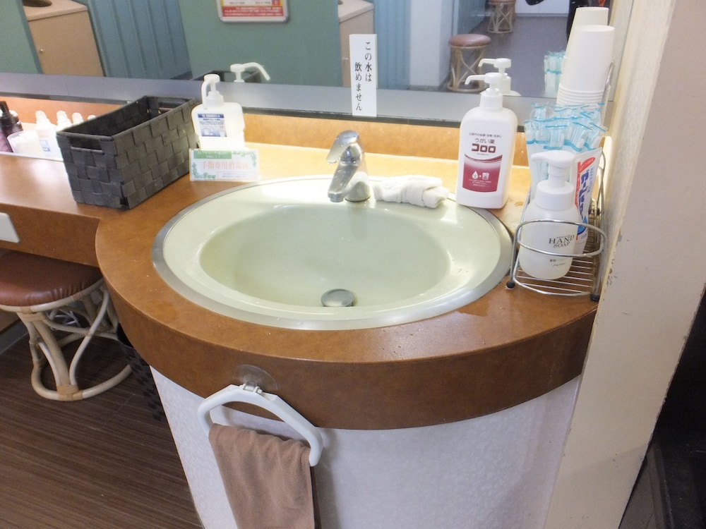 カプセル ホテル ウェルビー栄 - 男性専用 名古屋