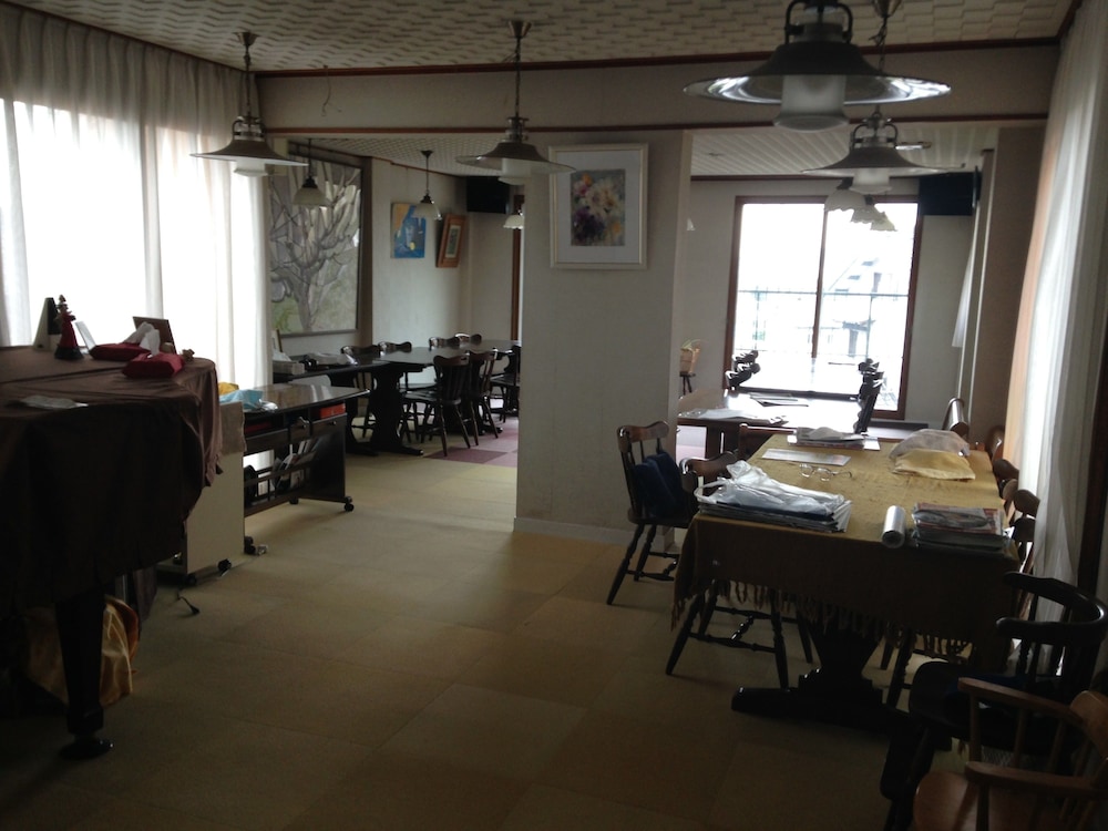 蒲郡オレンジペンション 名古屋