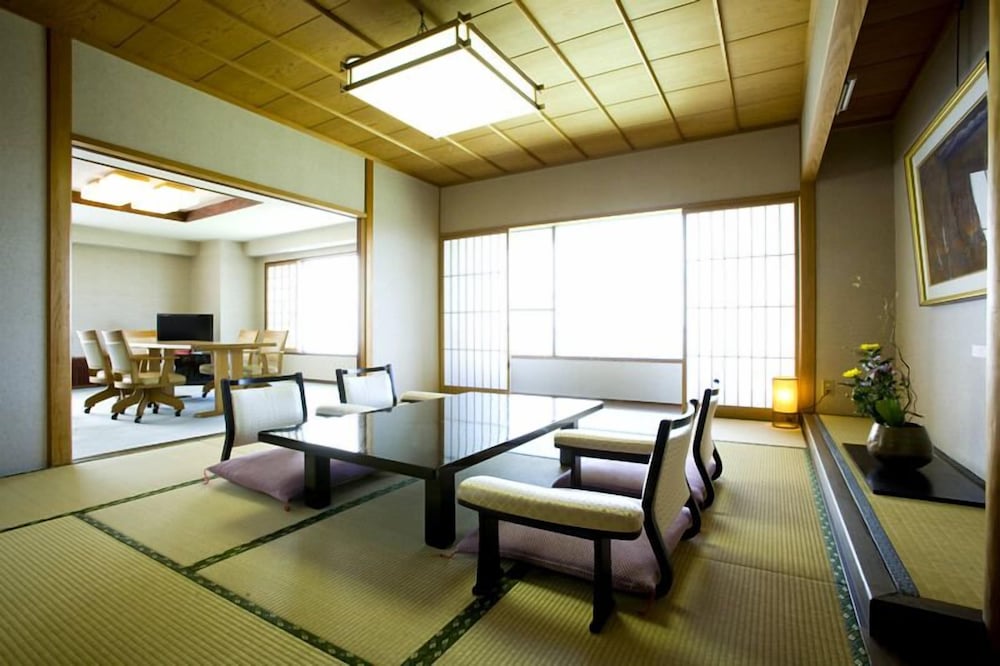 三谷温泉 ひがきホテル 名古屋