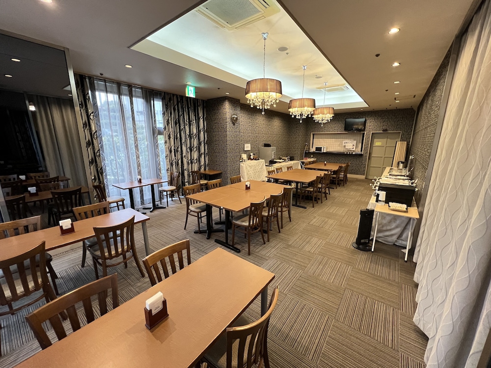 ロイヤルホテルうお八 名古屋