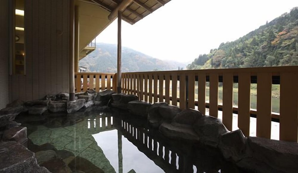 旬樹庵 紫翠閣 とうふや 名古屋