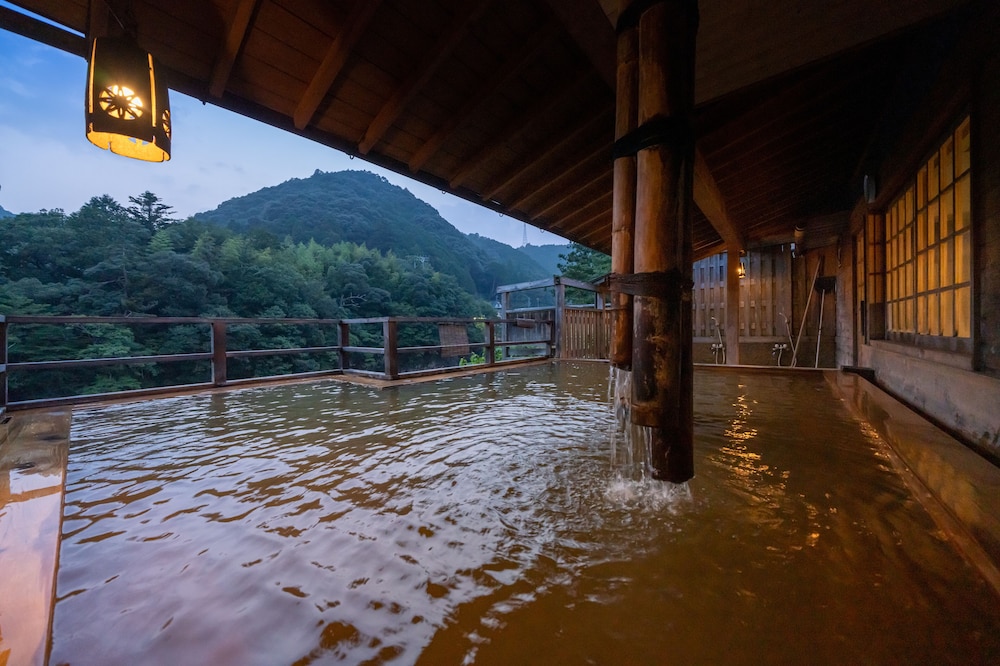 湯の風 HAZU 名古屋