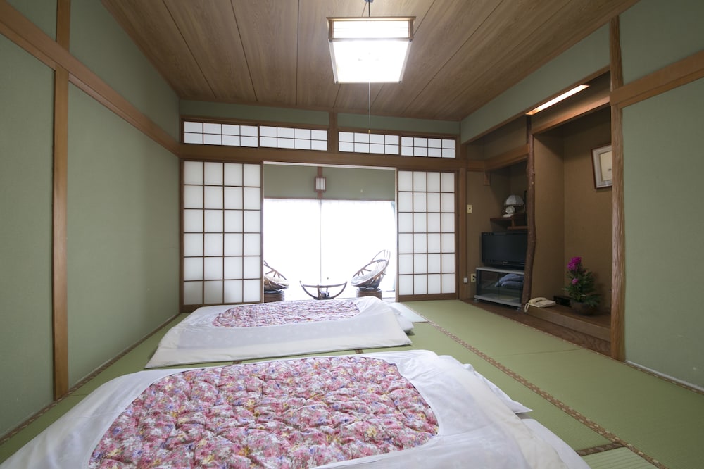 愛知渥美半島 魚と貝のうまい店 お食事・旅館 玉川 名古屋