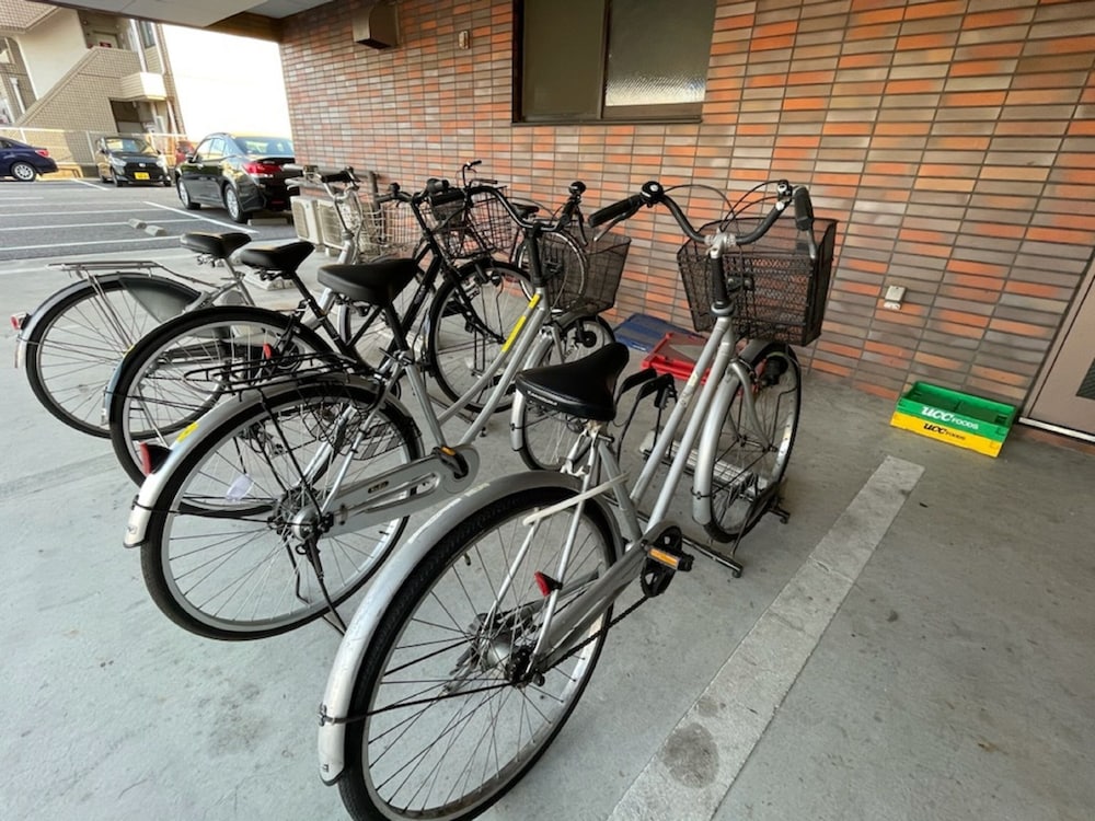 アズイン半田インター 名古屋