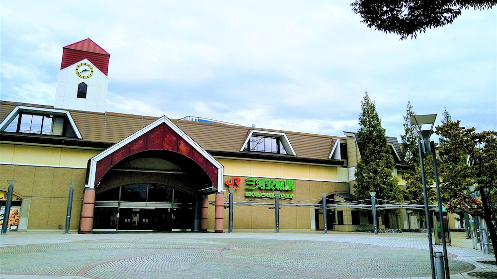 東横 INN 三河安城駅新幹線南口 1 名古屋