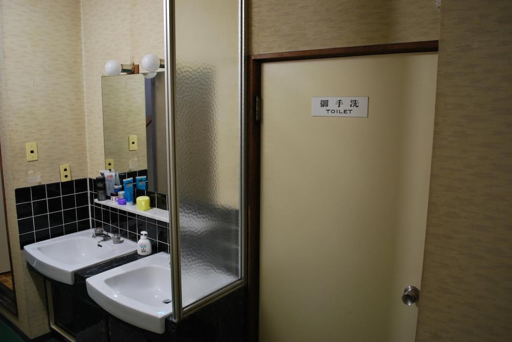 ビジネス ホテルなかやま 名古屋