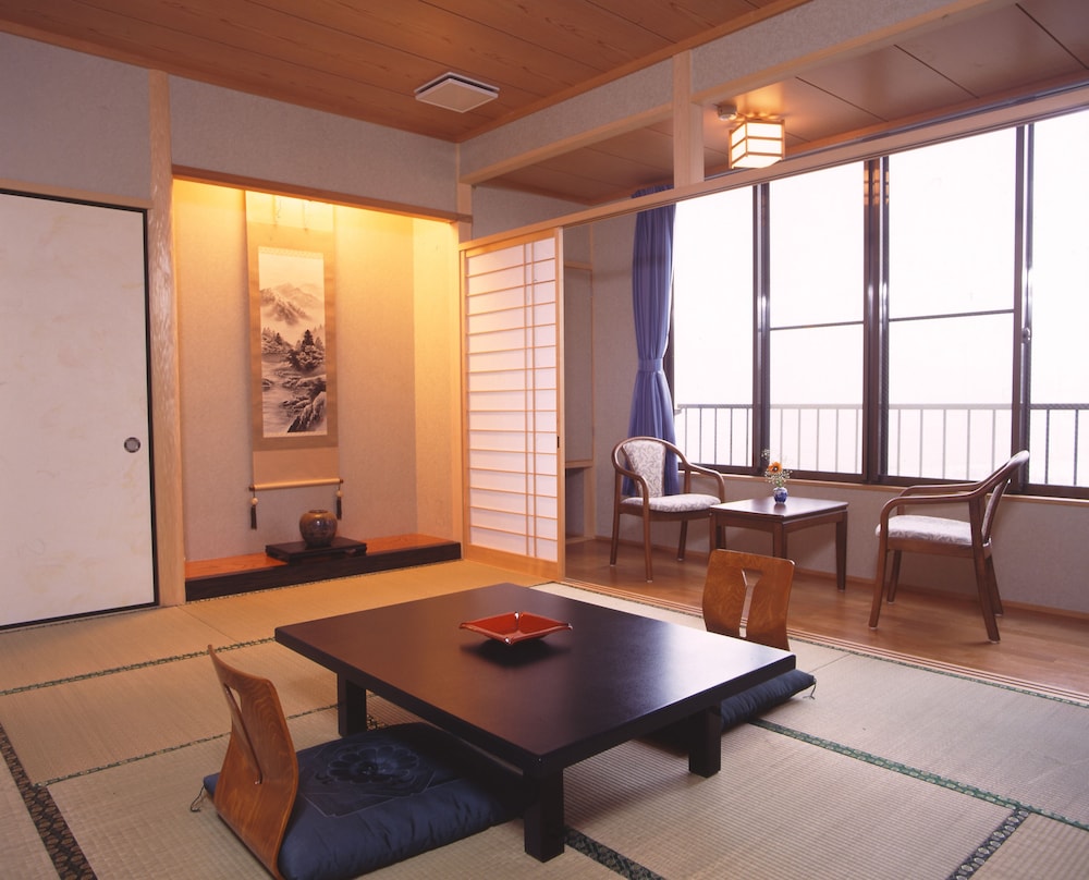 やまに旅館 名古屋