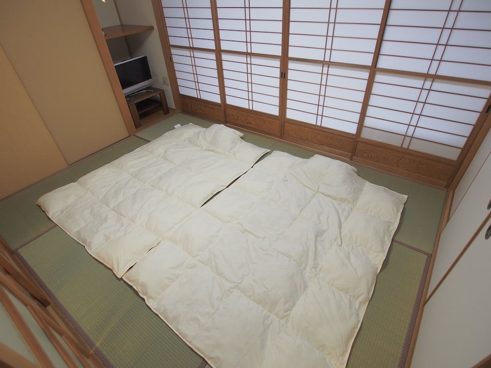 NEW OKAZAKI HOUSE FOR 6 名古屋