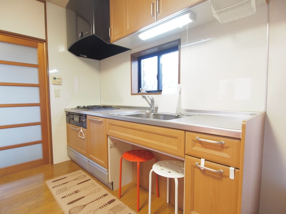 NEW OKAZAKI HOUSE FOR 6 名古屋