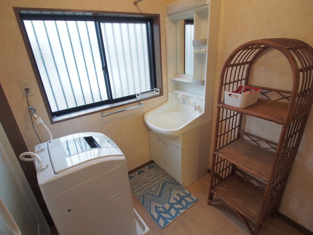 NEW OKAZAKI HOUSE FOR 6 名古屋