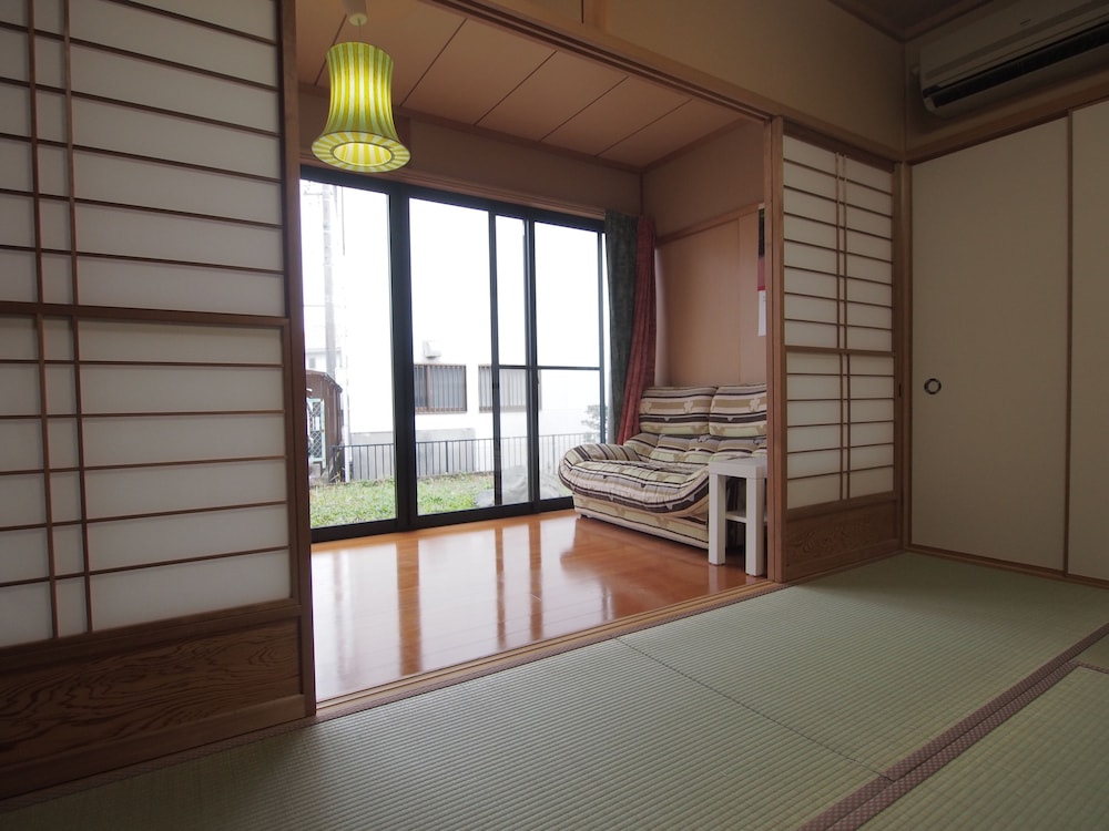 NEW OKAZAKI HOUSE FOR 6 名古屋