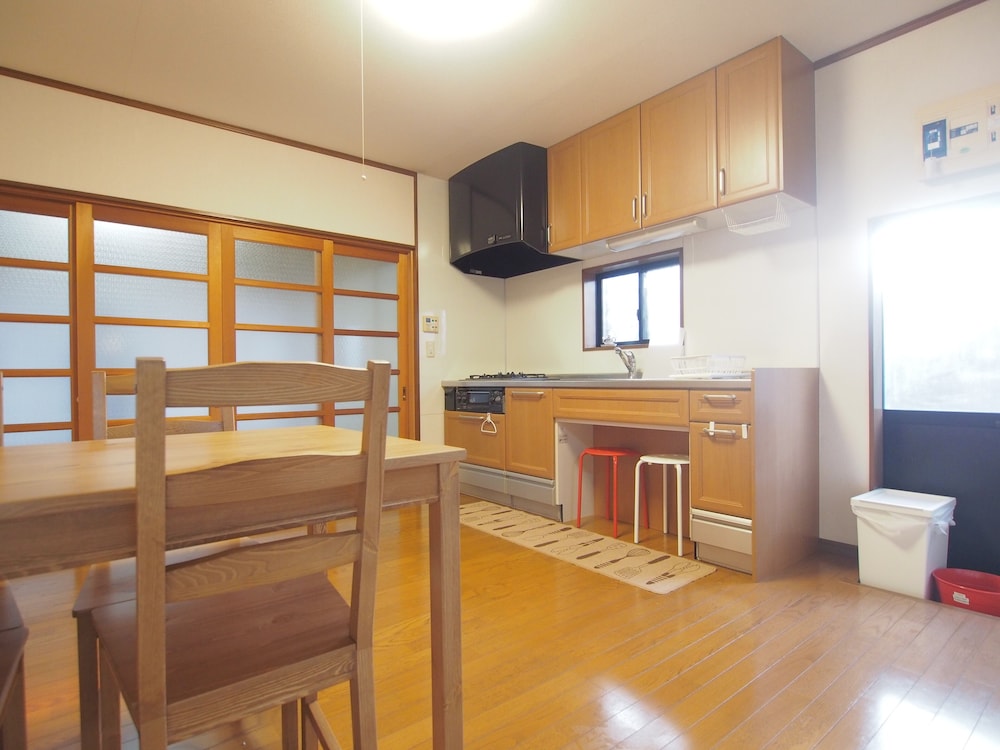 NEW OKAZAKI HOUSE FOR 6 名古屋
