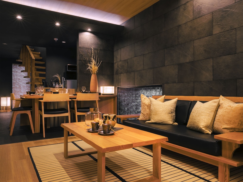 SAMURAI HOUSE Ⅱ 名古屋