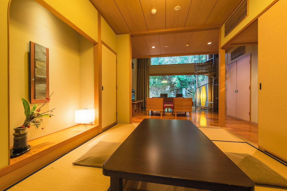 和味の宿 角上楼 名古屋