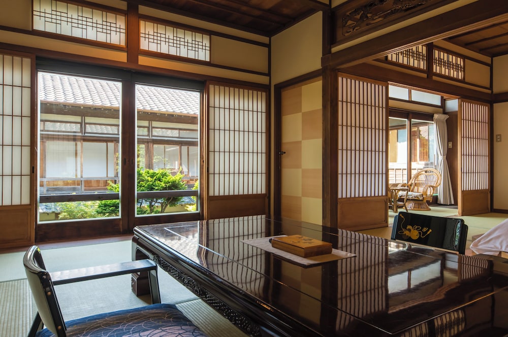 和味の宿 角上楼 名古屋