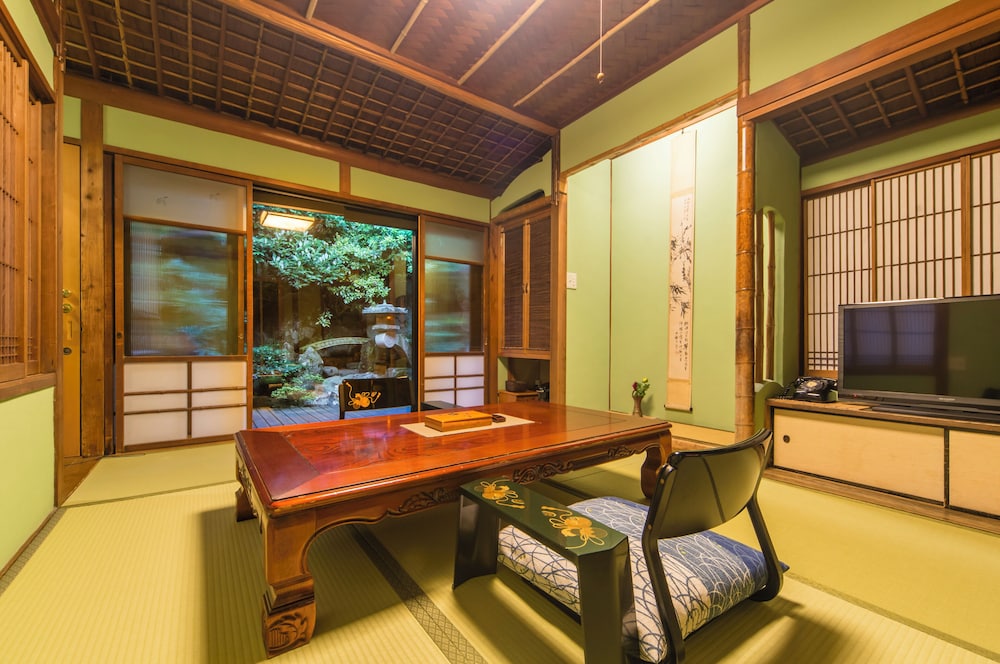 和味の宿 角上楼 名古屋