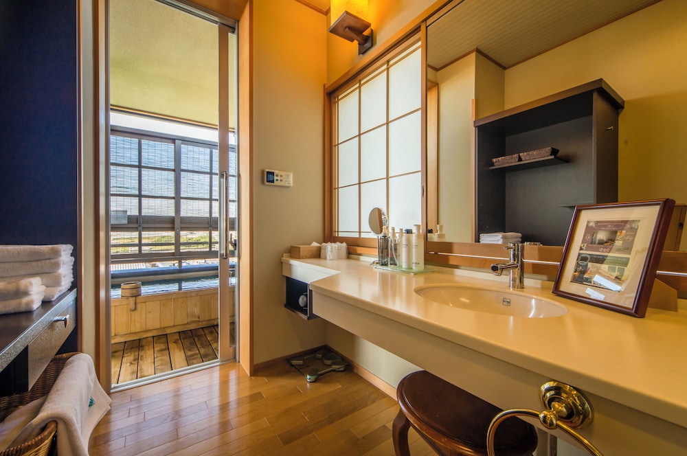 和味の宿 角上楼 名古屋