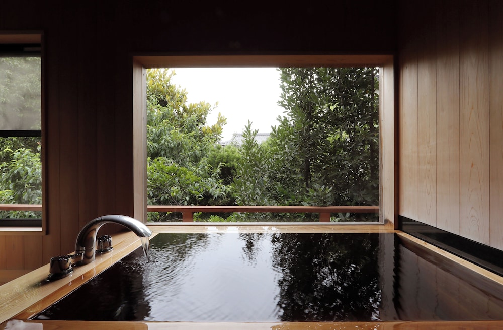 和味の宿 角上楼 名古屋