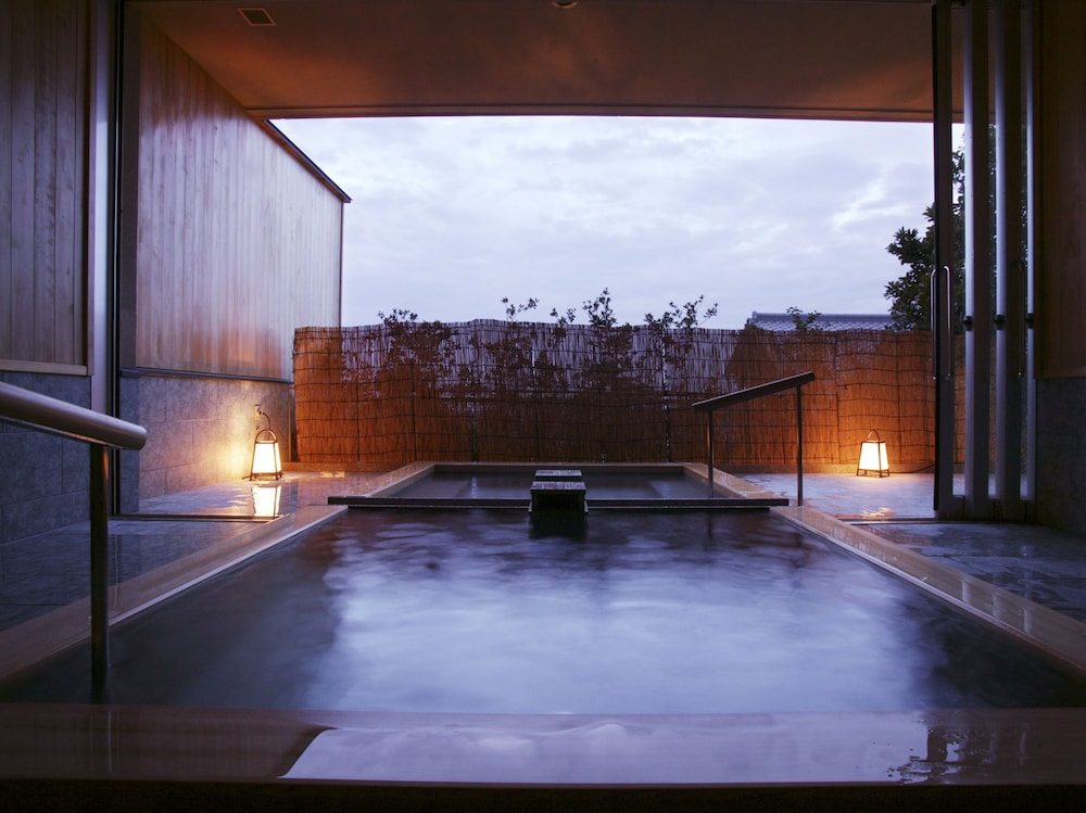 和味の宿 角上楼 名古屋