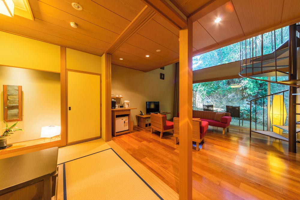 和味の宿 角上楼 名古屋