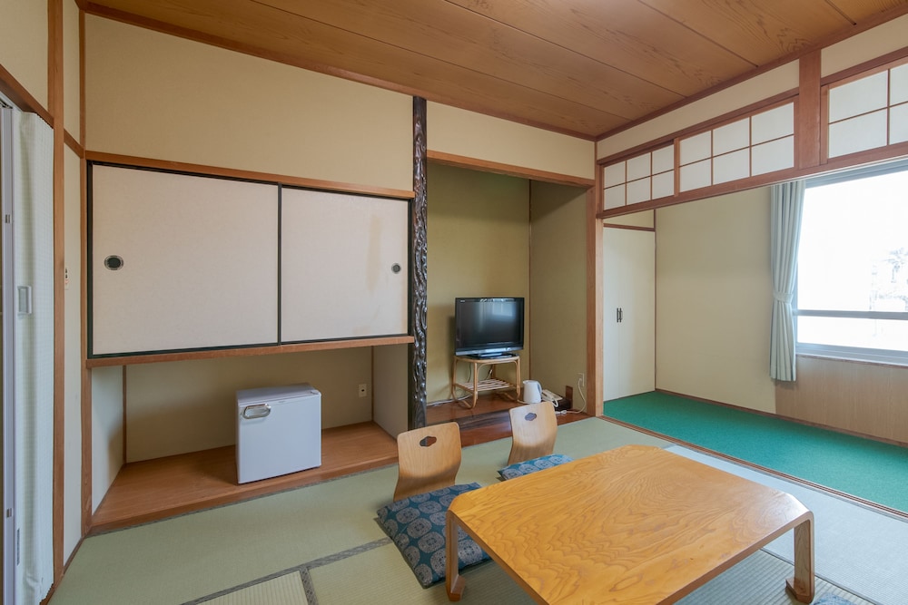 OYO旅館 恋路ヶ浜 黒潮 田原 伊良湖 名古屋