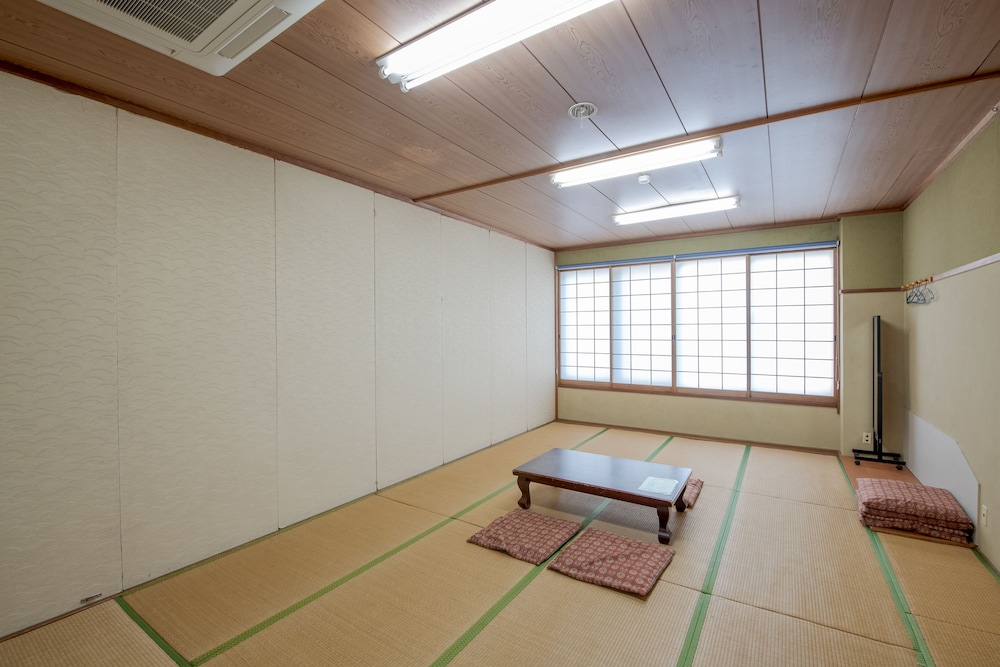 OYO旅館 恋路ヶ浜 黒潮 田原 伊良湖 名古屋