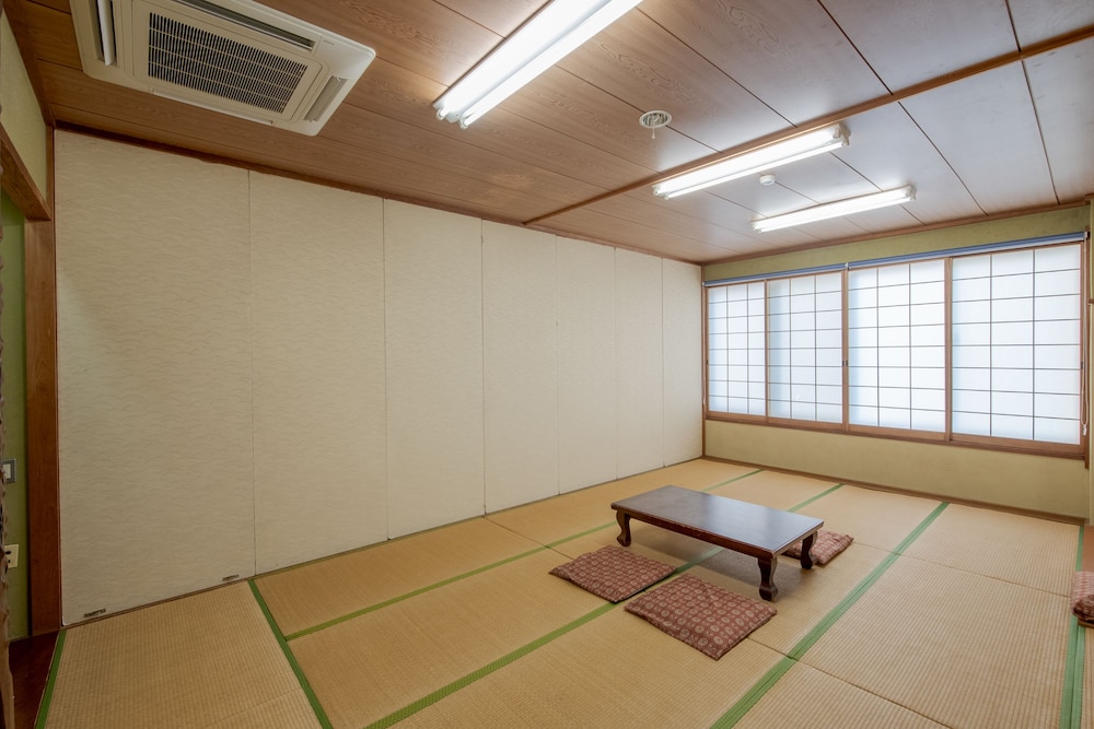 OYO旅館 恋路ヶ浜 黒潮 田原 伊良湖 名古屋